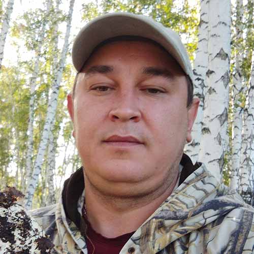 Андрей Плешаков