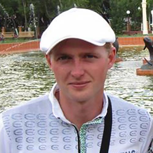 Сергей Тинис