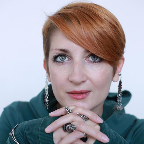 Анна Зорина